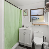 10019 Interlake Avenue N, Seattle, WA 98133