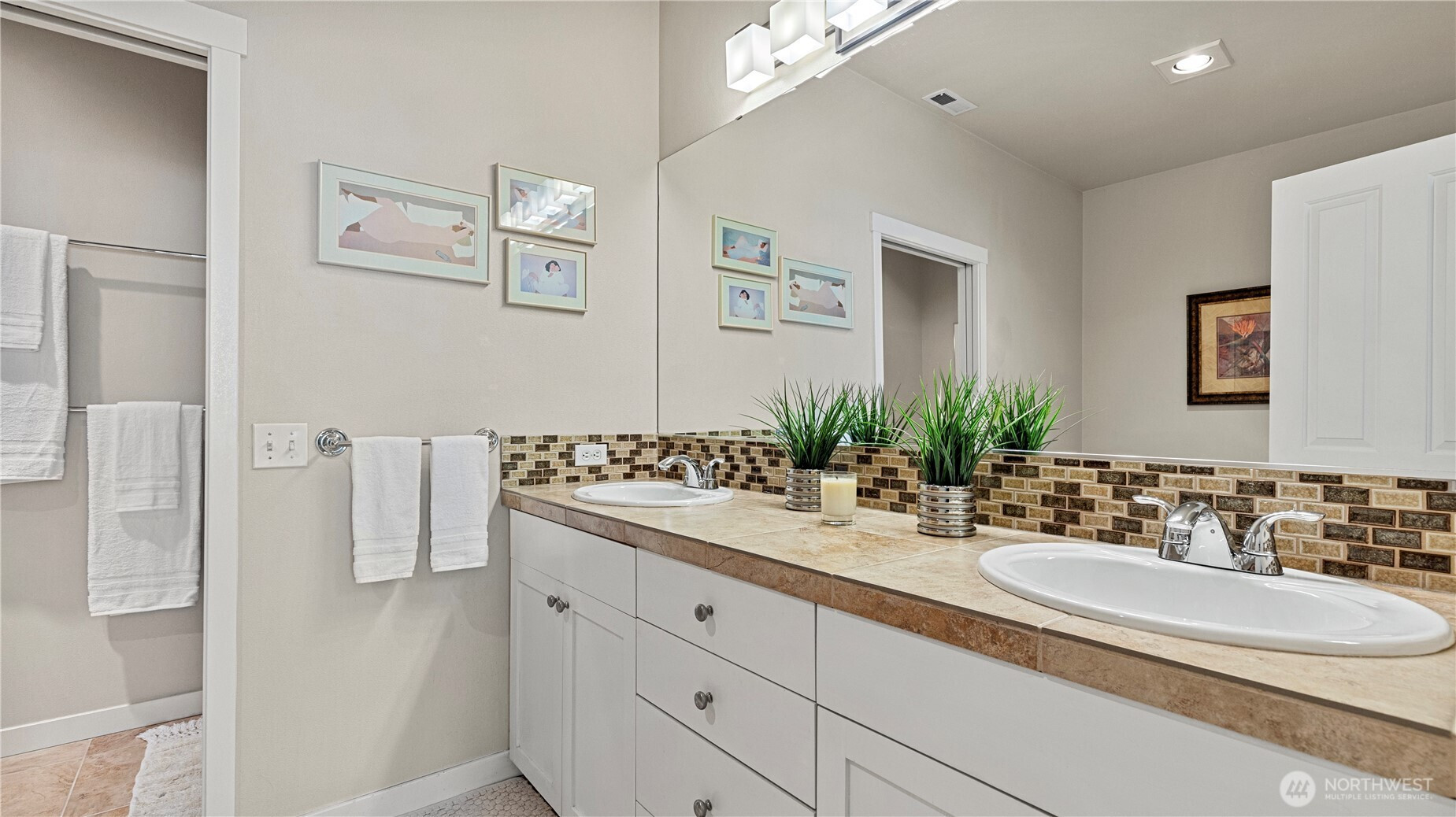 10961 Villa Monte Court, Mukilteo, WA 98275