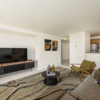 300 10th Avenue, Seattle, WA 98122