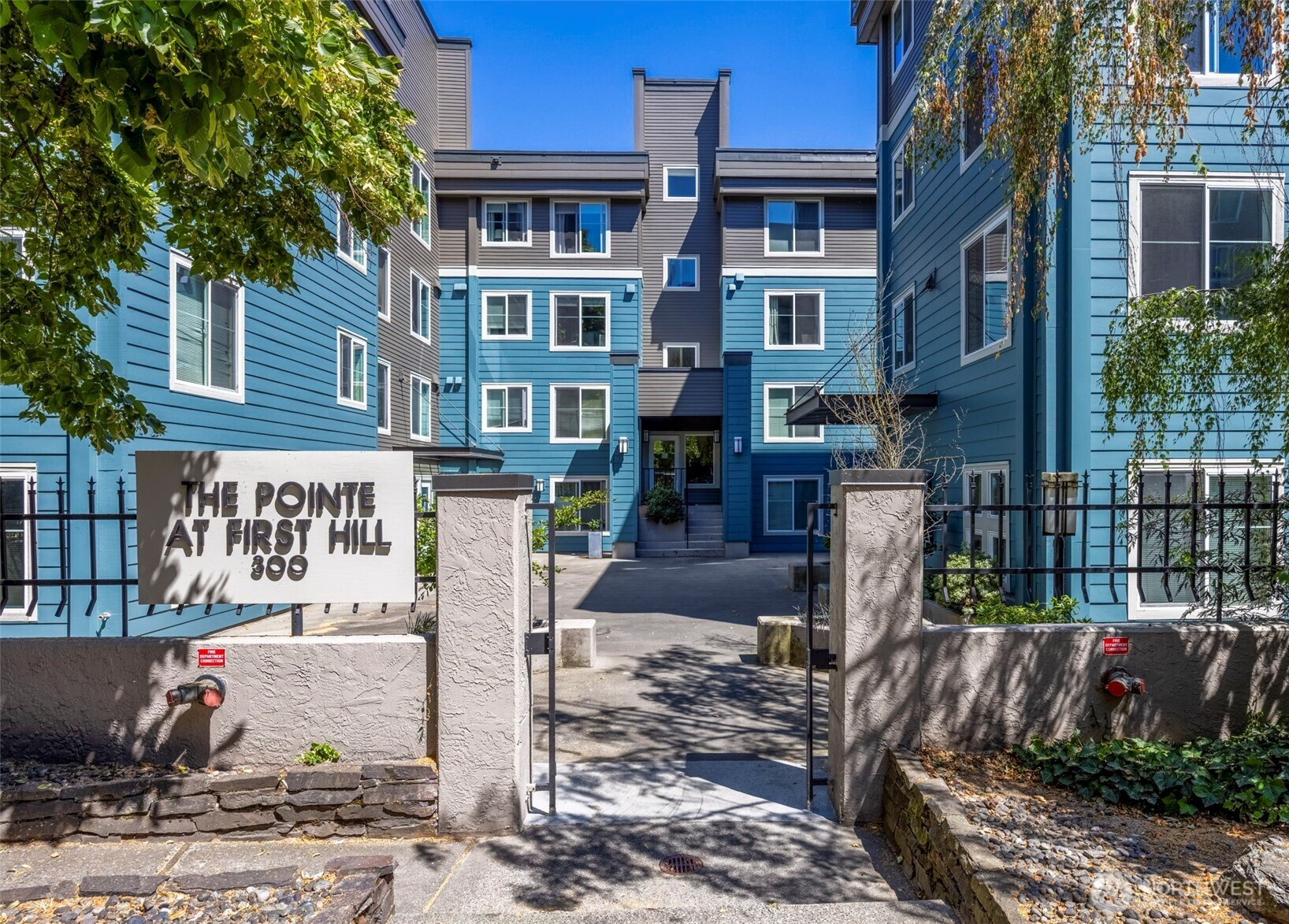 300 10th Avenue, Seattle, WA 98122