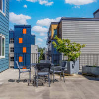 300 10th Avenue, Seattle, WA 98122