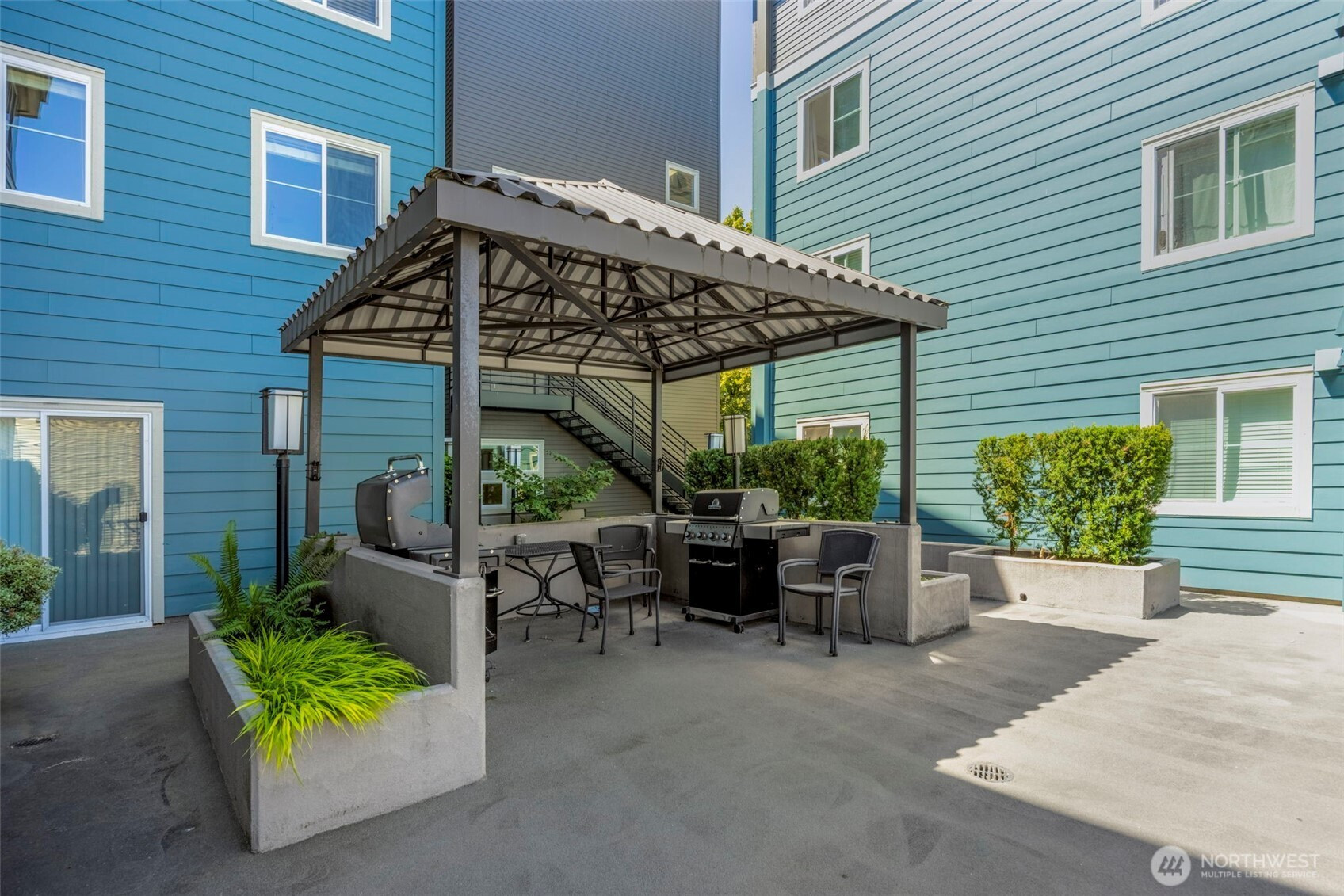 300 10th Avenue, Seattle, WA 98122