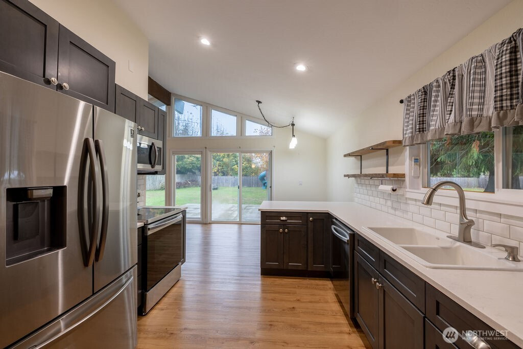 53 Twin Firs Estate Drive, Port Angeles, WA 98362