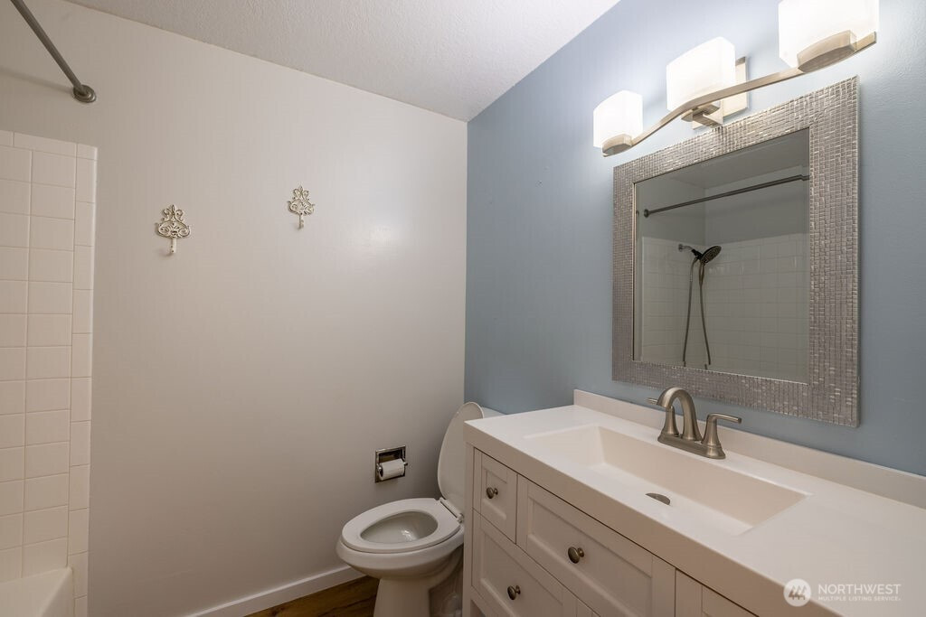 53 Twin Firs Estate Drive, Port Angeles, WA 98362