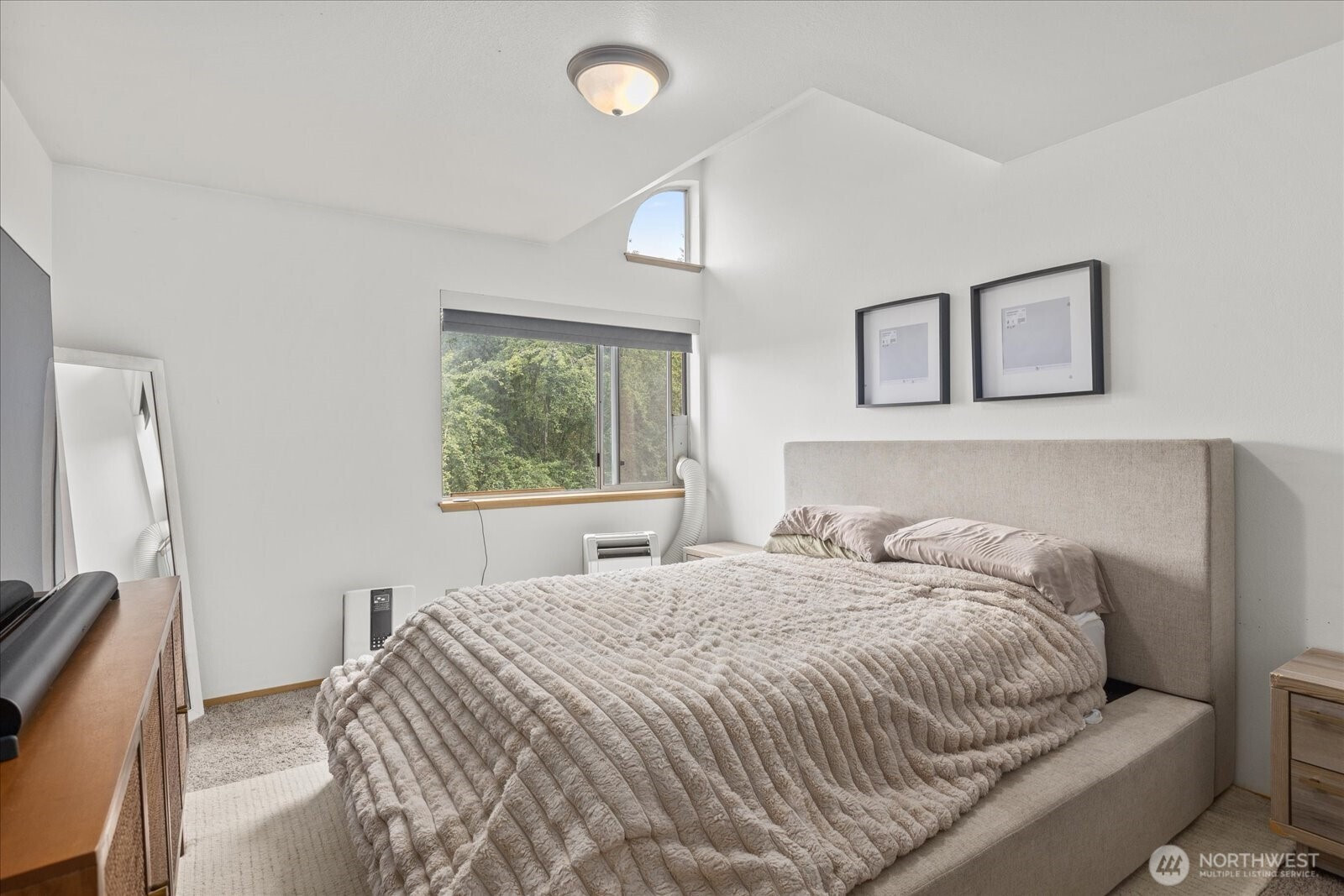 2826 NE 8th Street, Renton, WA 98056