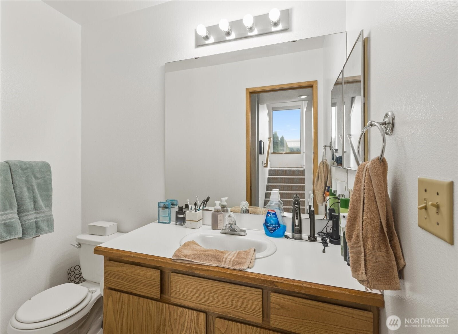 2826 NE 8th Street, Renton, WA 98056