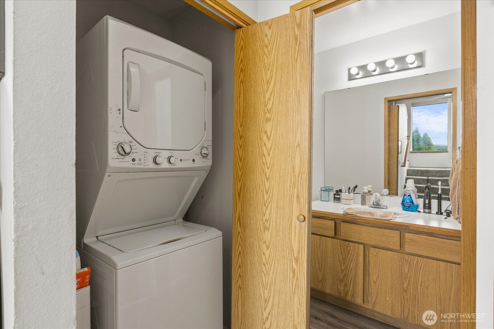 2826 NE 8th Street, Renton, WA 98056