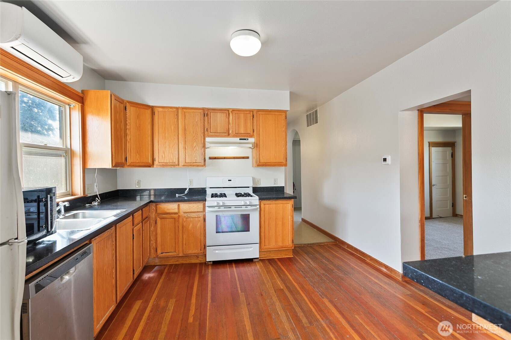 2639 Yew Street, Bellingham, WA 98226