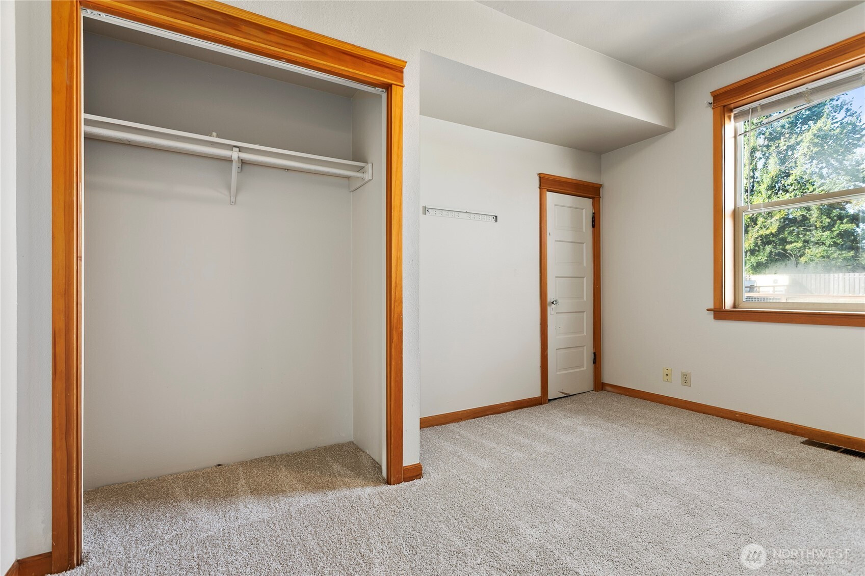 2639 Yew Street, Bellingham, WA 98226