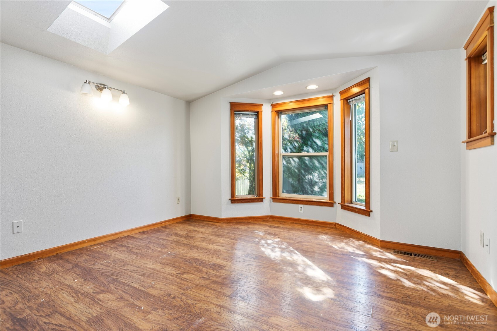 2639 Yew Street, Bellingham, WA 98226