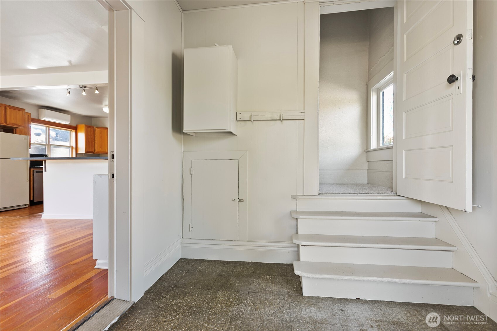 2639 Yew Street, Bellingham, WA 98226