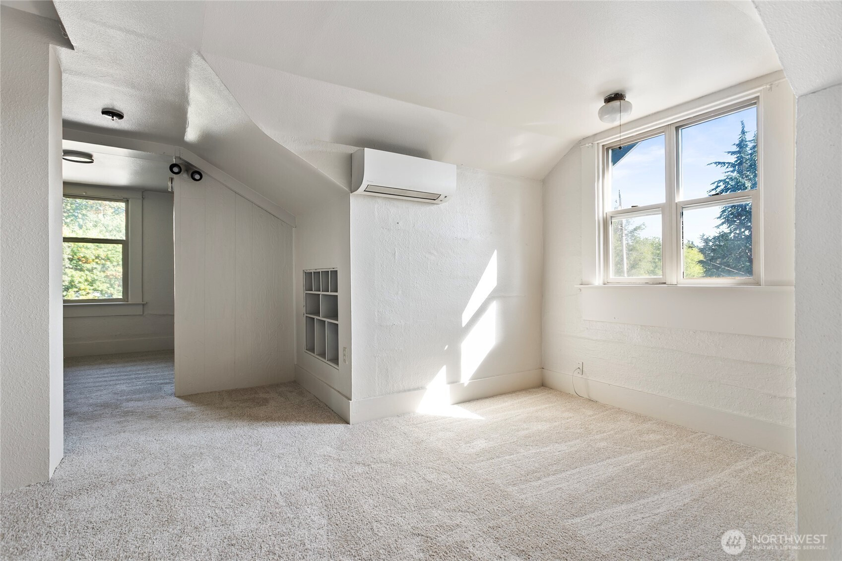 2639 Yew Street, Bellingham, WA 98226