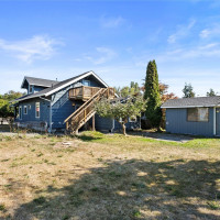 2639 Yew Street, Bellingham, WA 98226