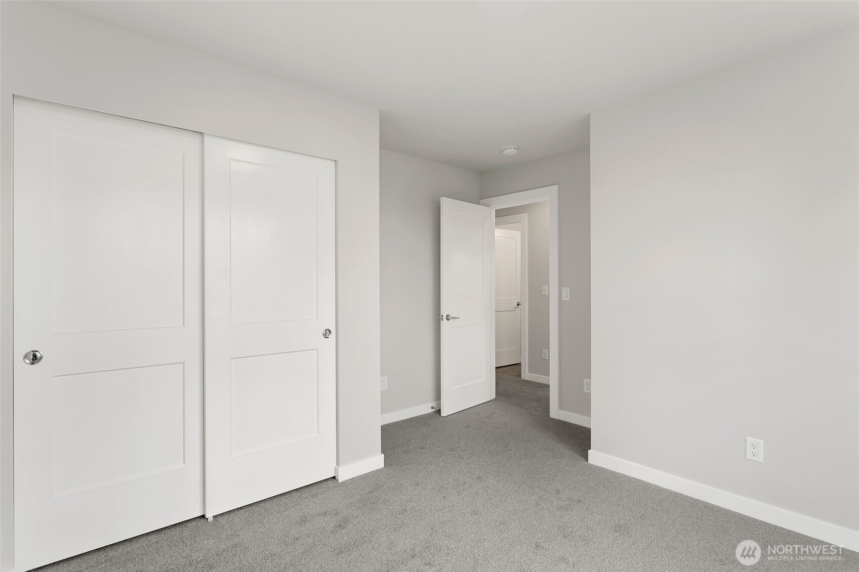 9713 5th Lane SW, Seattle, WA 98106