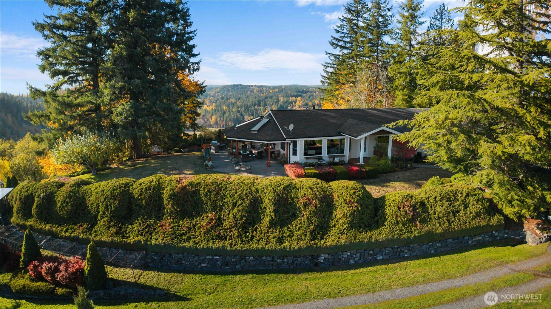 340 Dow Ridge Drive N, Eatonville, WA 98328