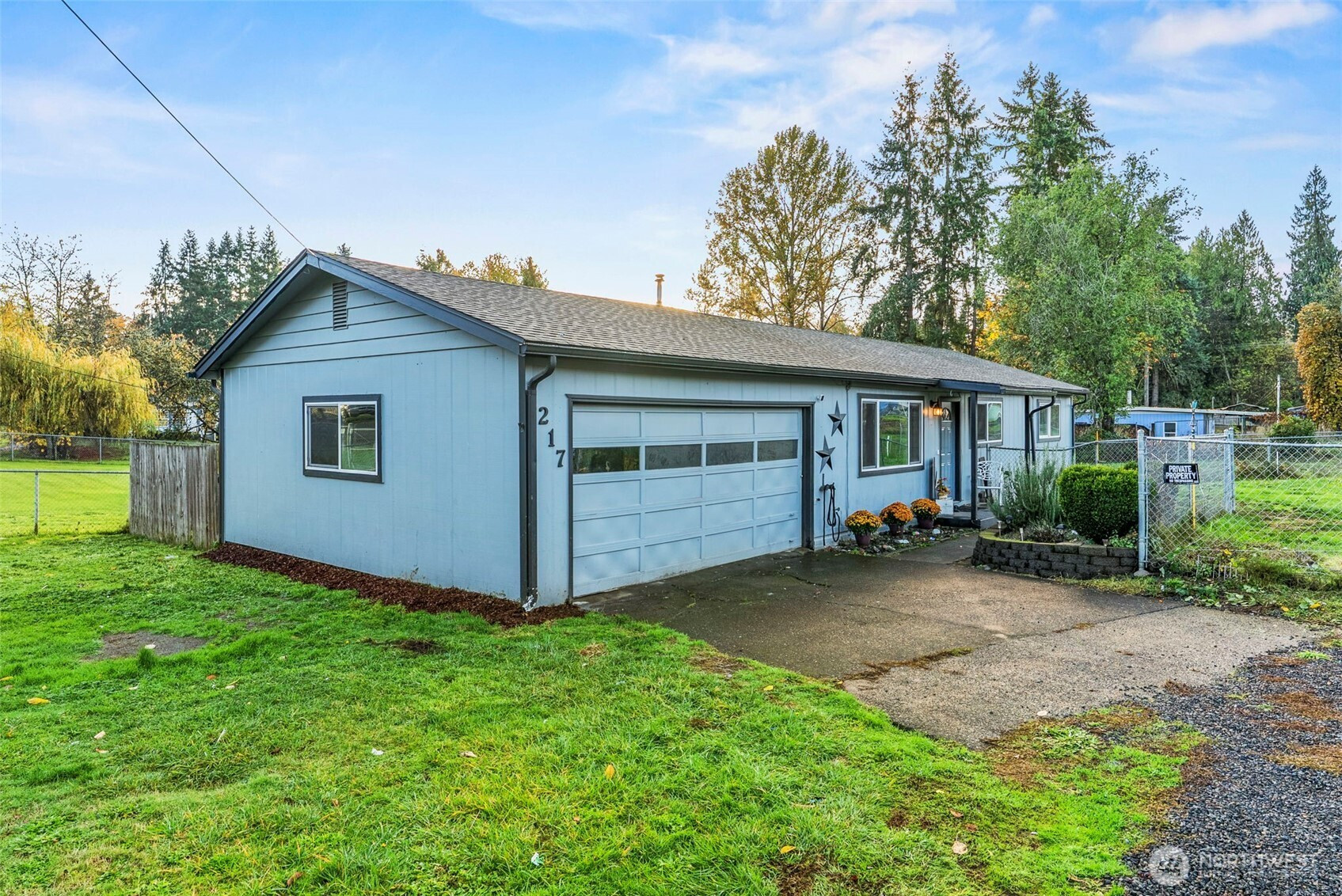 217 Red Row Road, Kelso, WA 98626