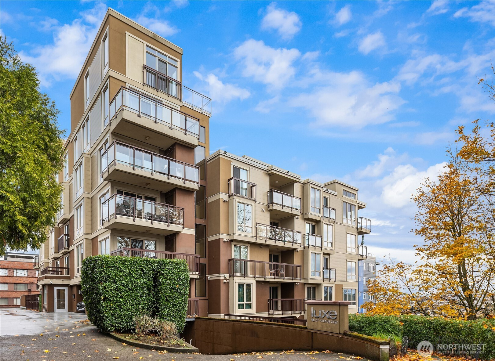500 5th Avenue W, Seattle, WA 98119