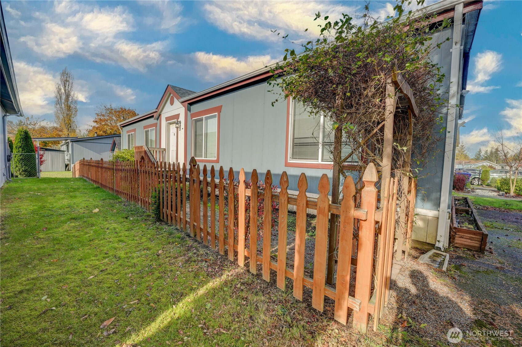 300 Park Avenue, Buckley, WA 98321