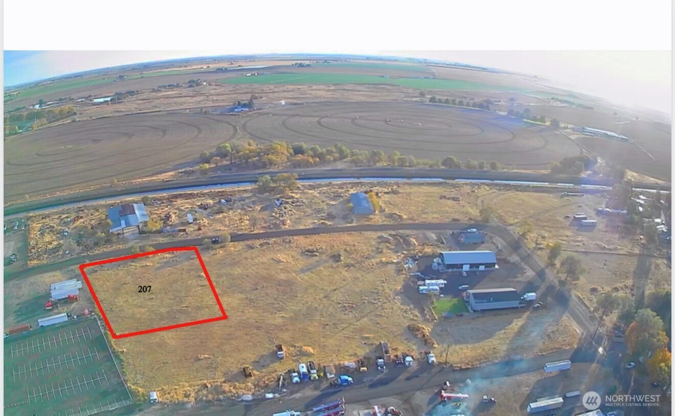 207 Sam Avenue, George, WA 98824