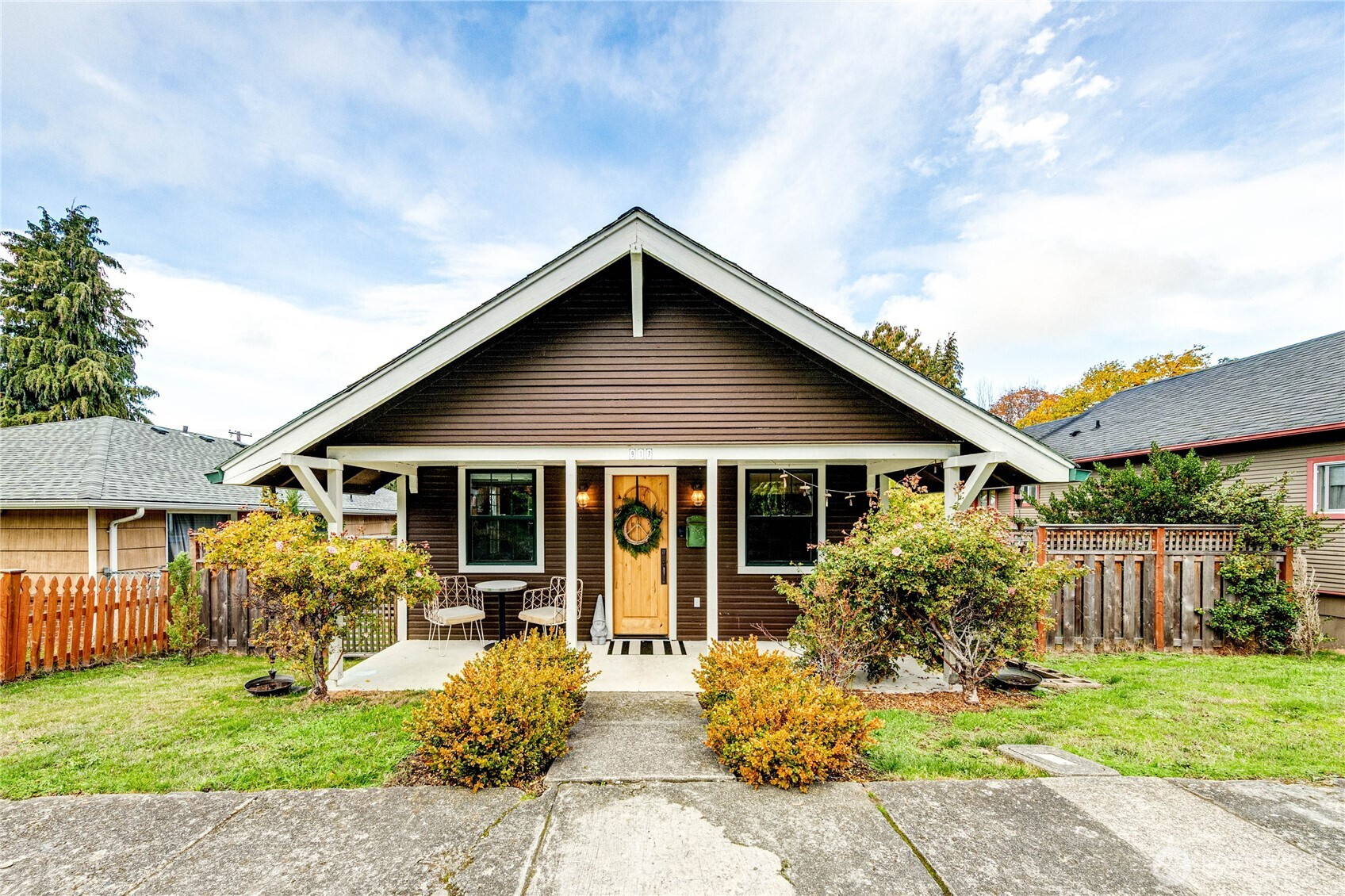 917 E 9th Street, Port Angeles, WA 98362