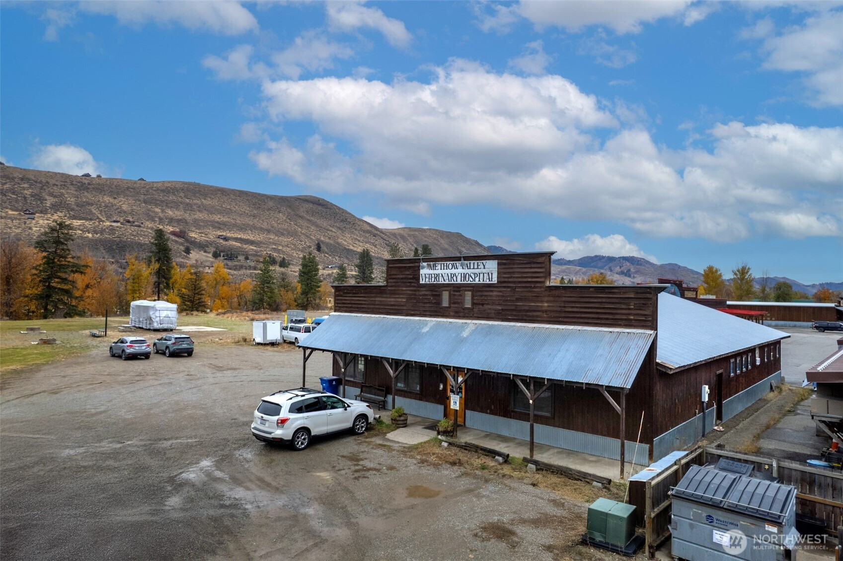 910 HWY 20, Winthrop, WA 98862