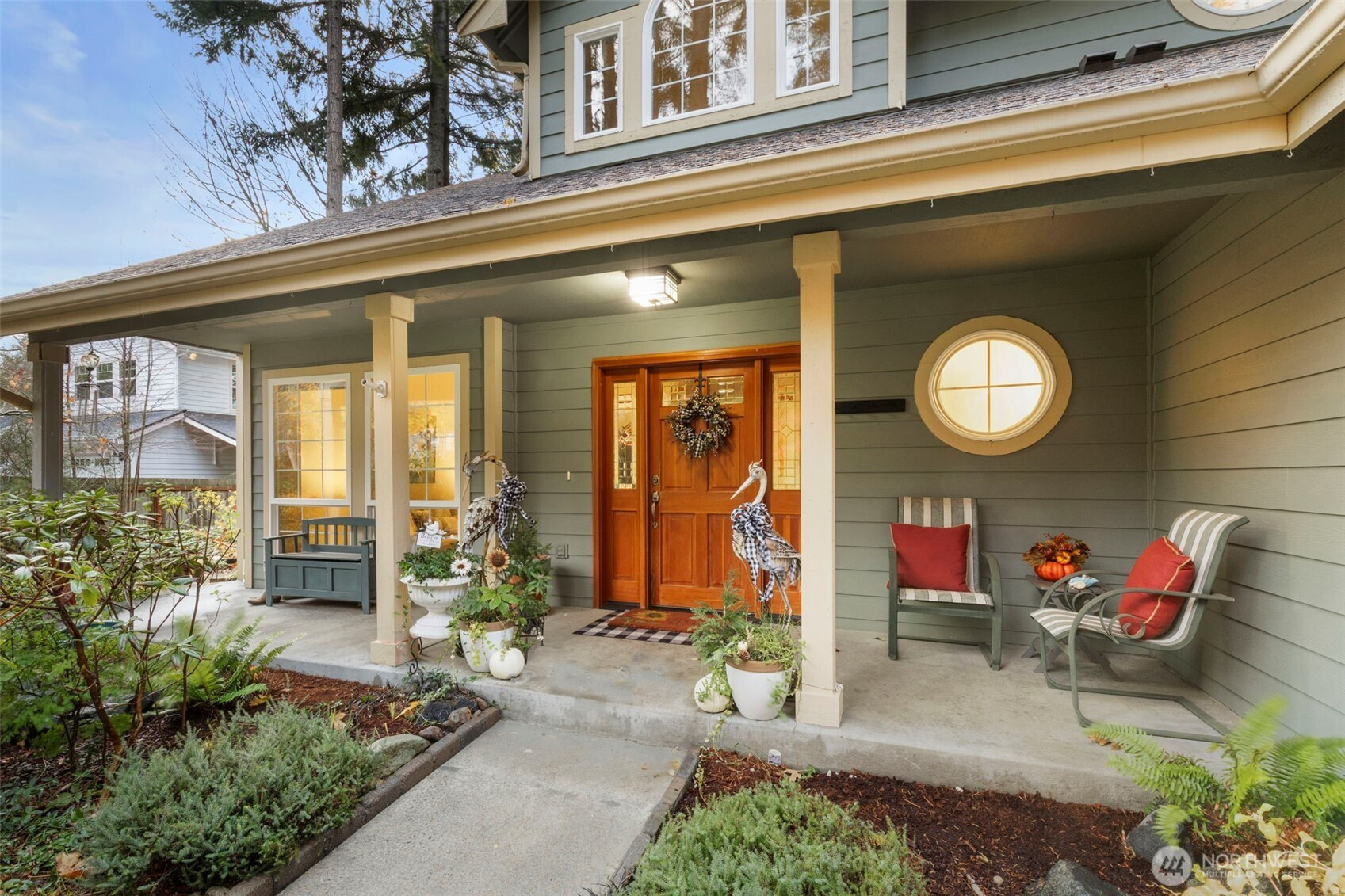 10563 NE Misty Glen Way, Kingston, WA 98346