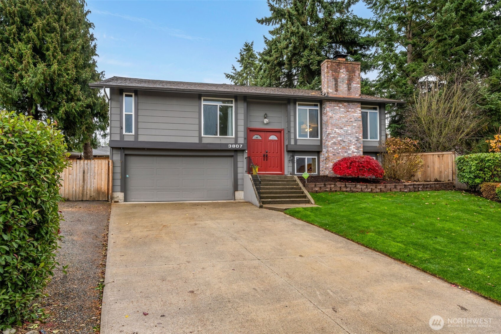 3807 SW 327th Street, Federal Way, WA 98023