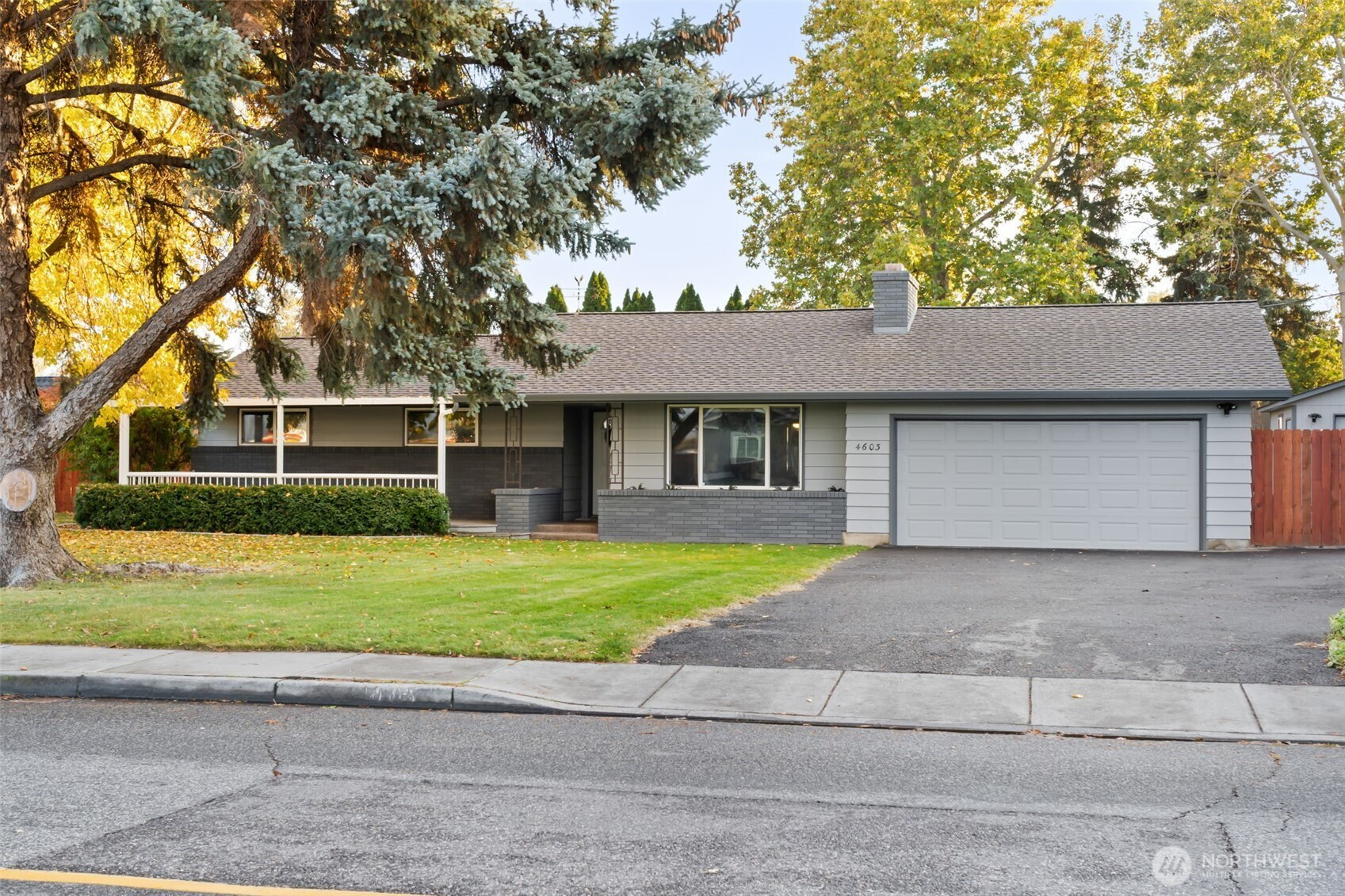4603 W Metaline Avenue, Kennewick, WA 99336