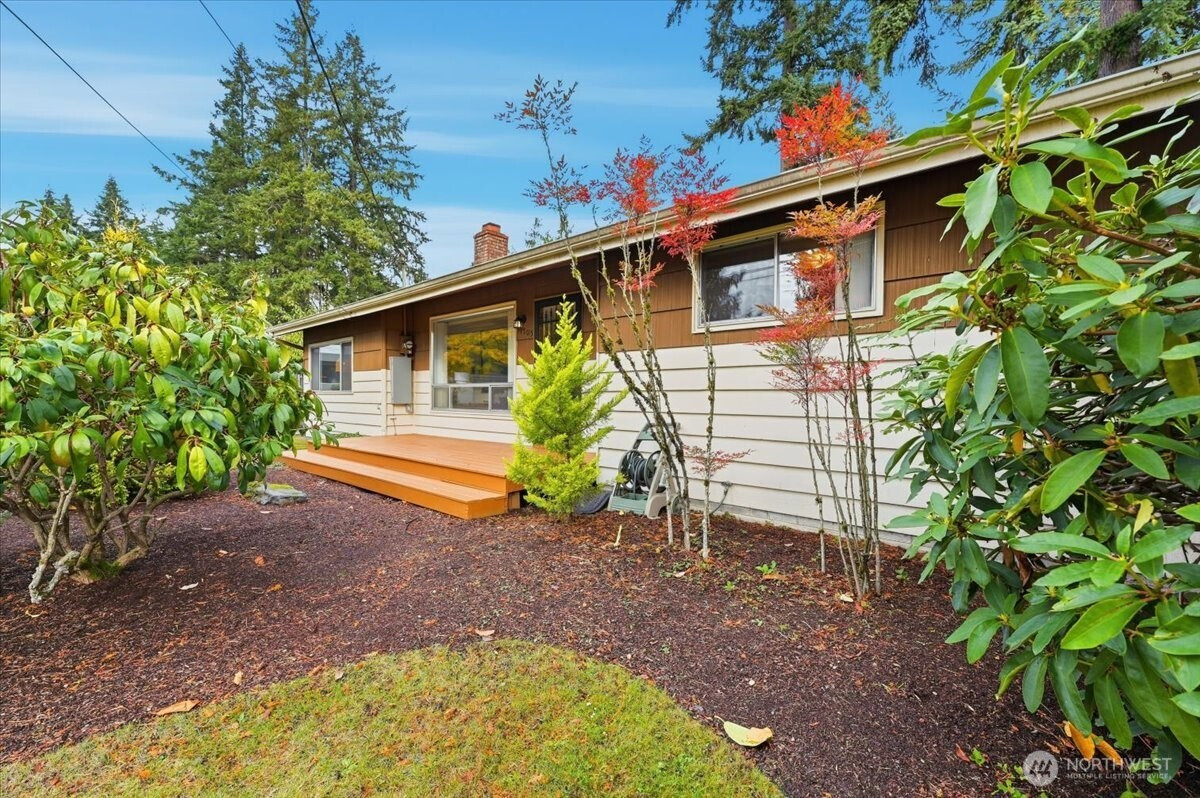 17705 58th Place W, Lynnwood, WA 98037