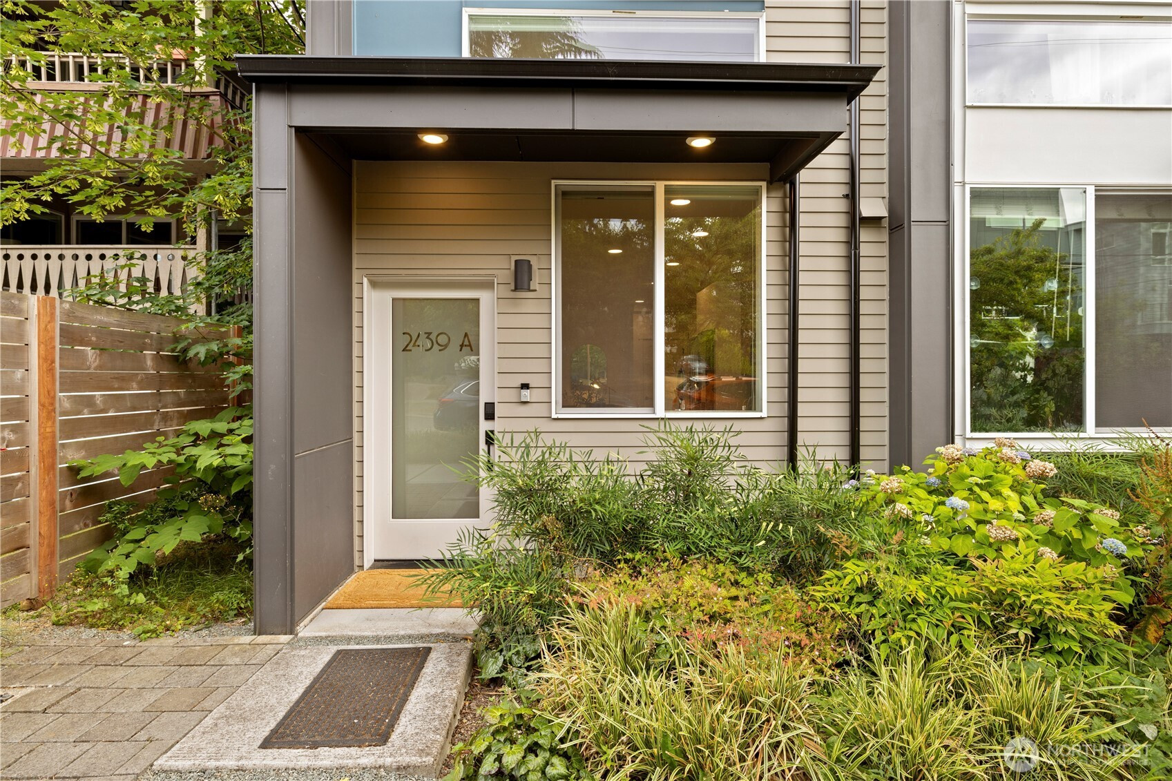 2439 NW 61st Street, Seattle, WA 98107