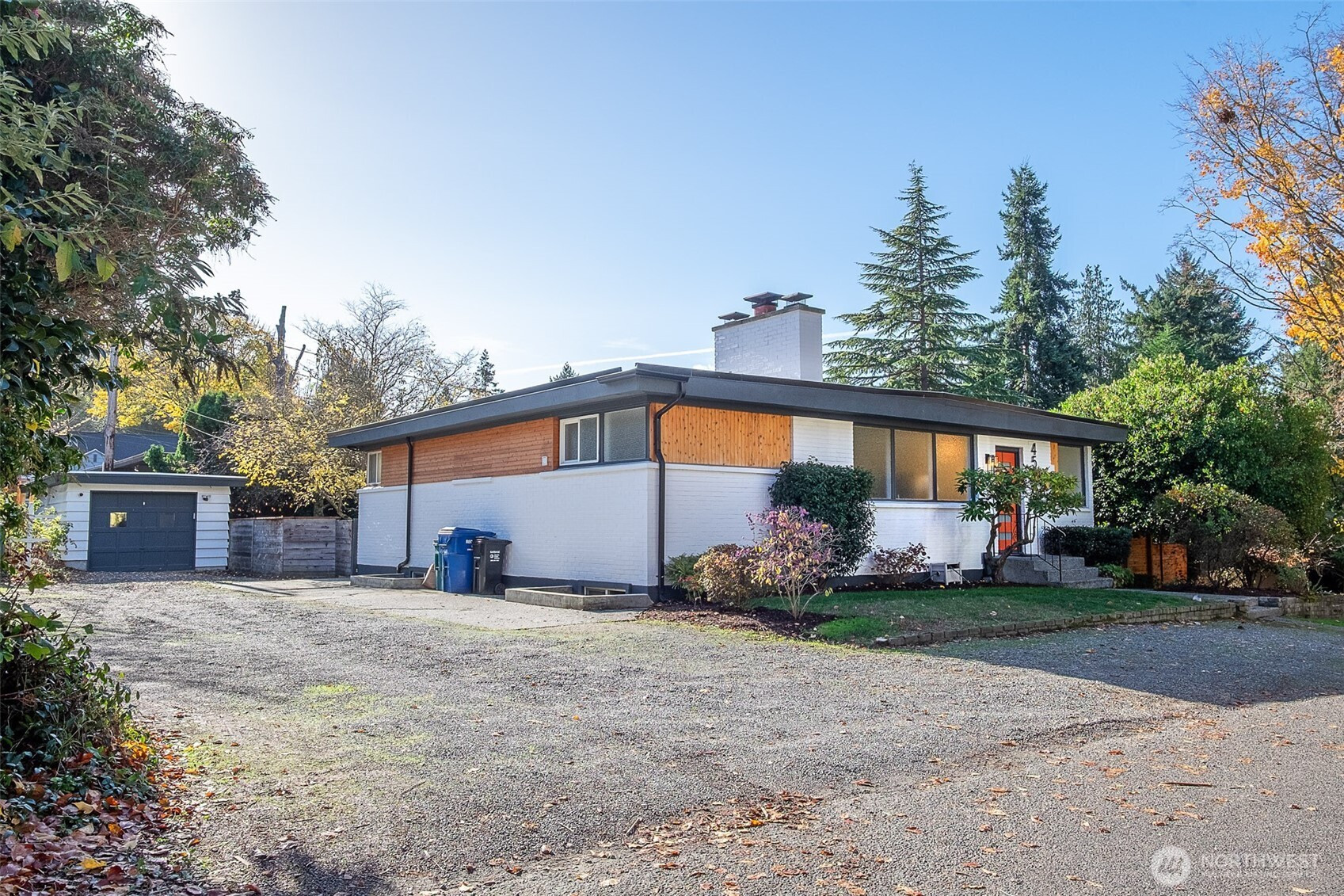 4521 SW Henderson Street, Seattle, WA 98136
