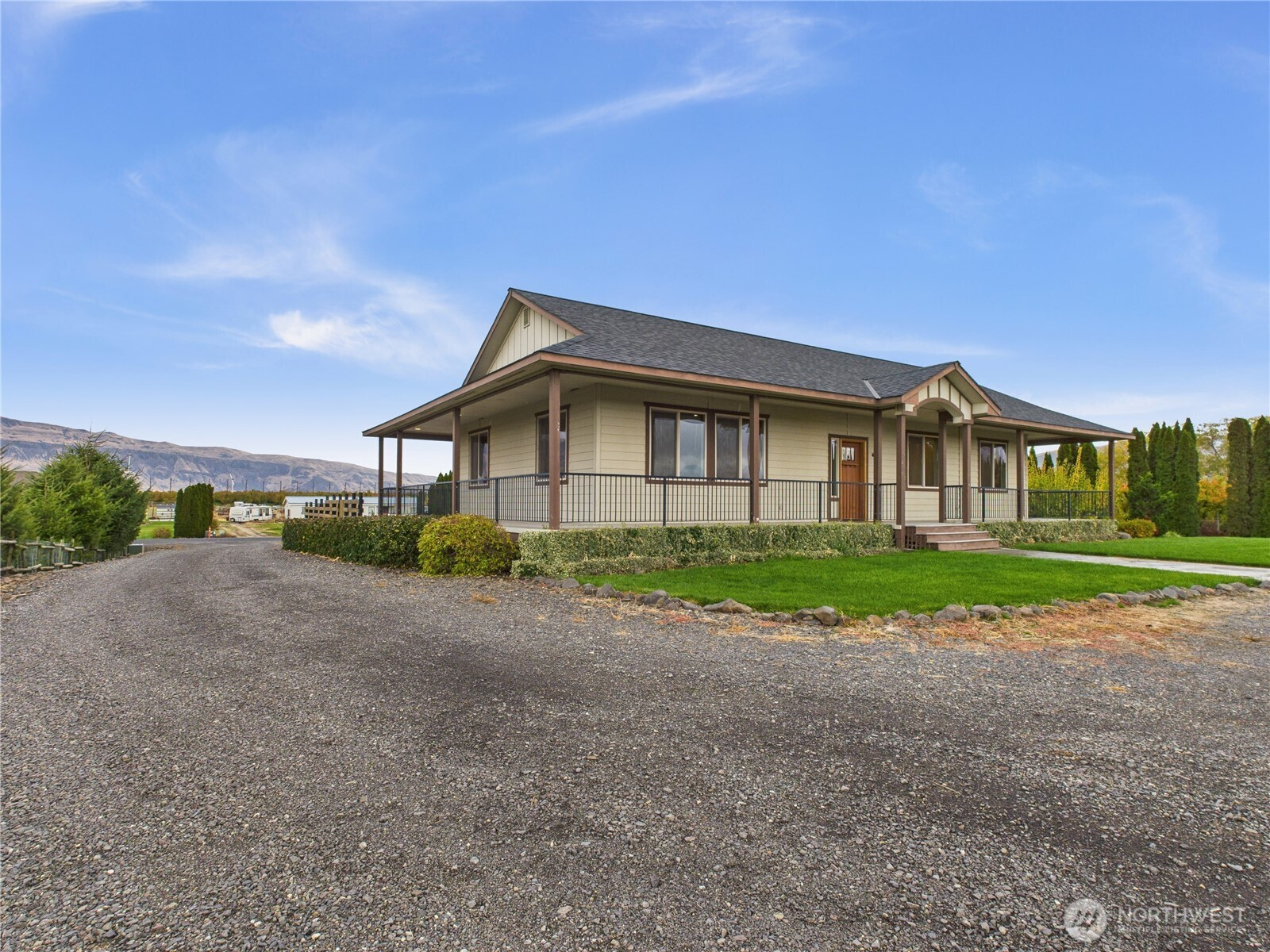 650 S Van Well Avenue, East Wenatchee, WA 98802