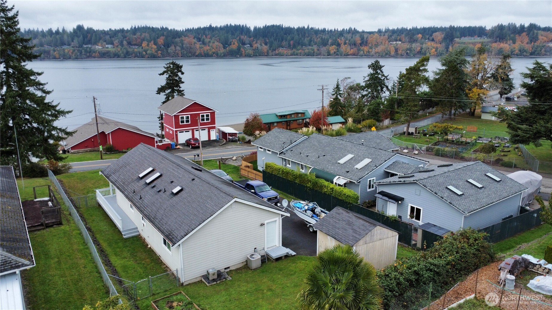 10216 Steamboat Island Road NW, Olympia, WA 98502