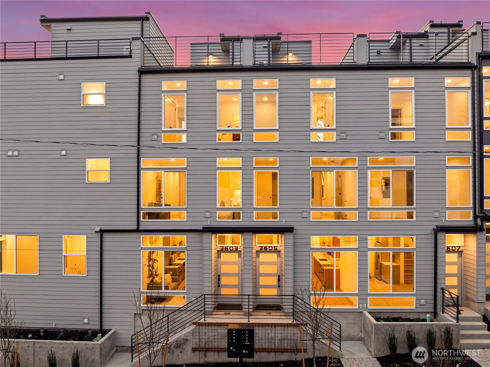 3605 Linden Avenue N, Seattle, WA 98103