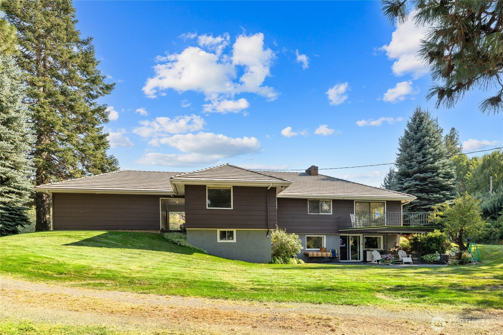 911 Westside Road, Cle Elum, WA 98922