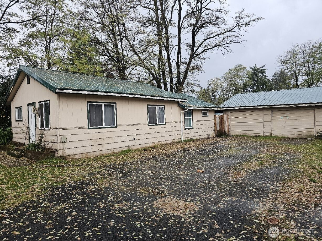 18333 Albany Street SW, Rochester, WA 98567