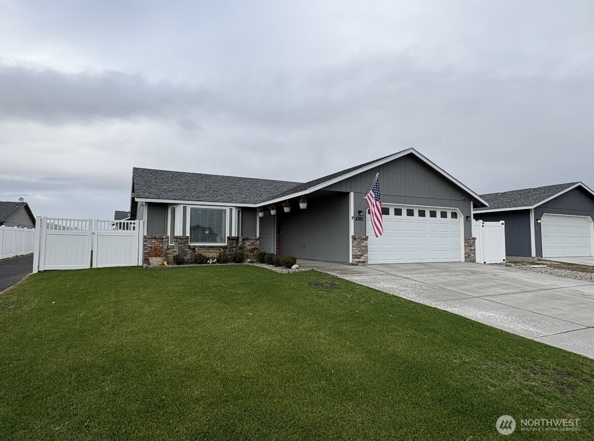 1045 Sandstone, Othello, WA 99344