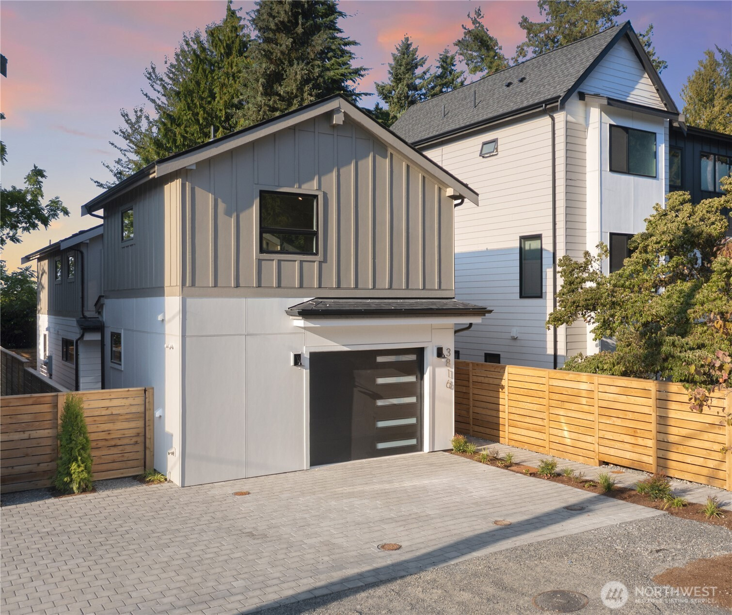 3816 NE 89th Street, Seattle, WA 98115