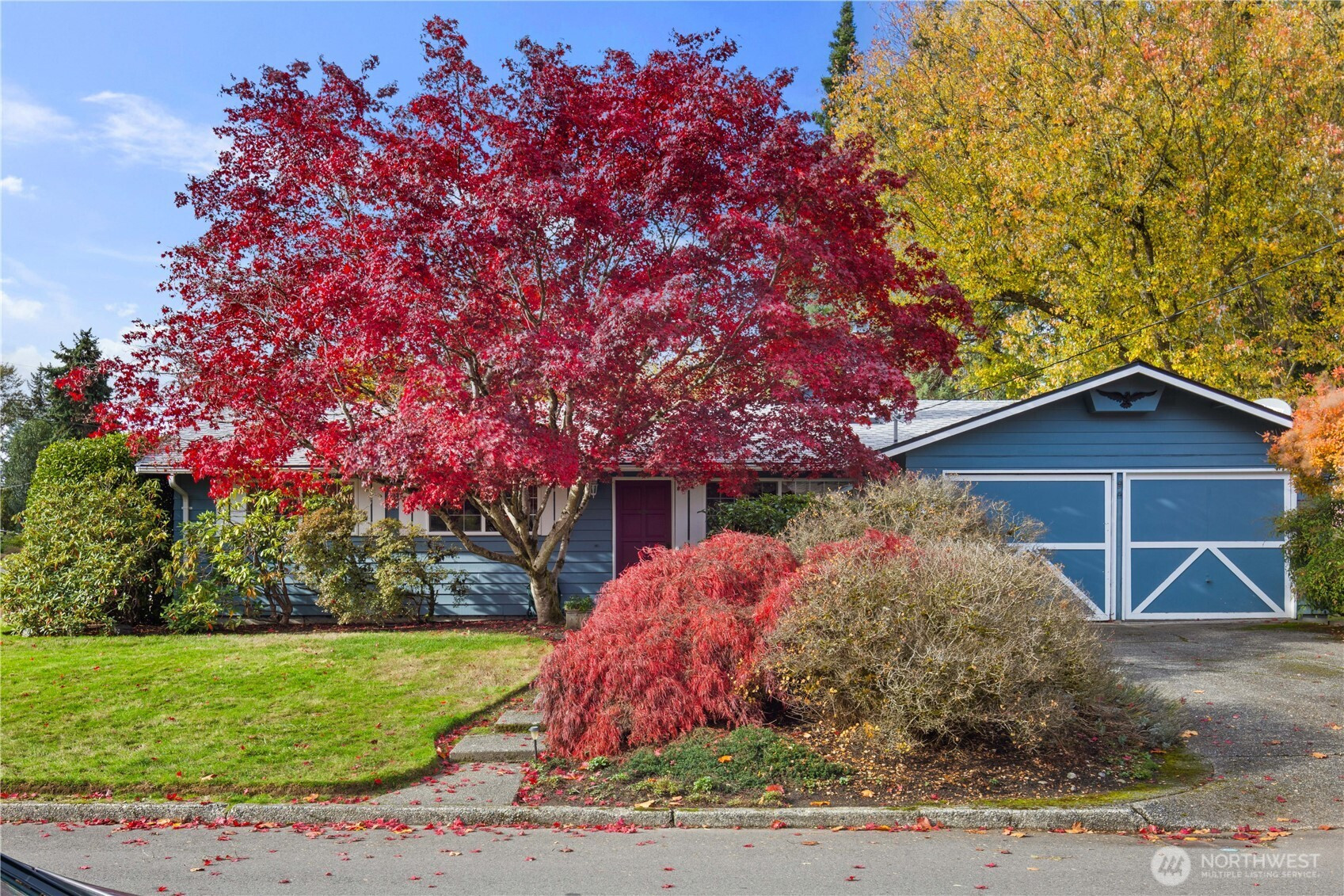 429 155th Place SE, Bellevue, WA 98007