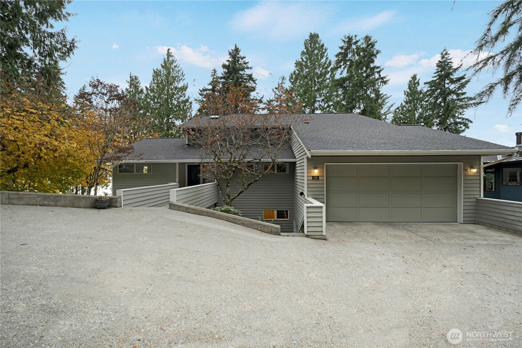 216 Morey Avenue, Bellingham, WA 98225