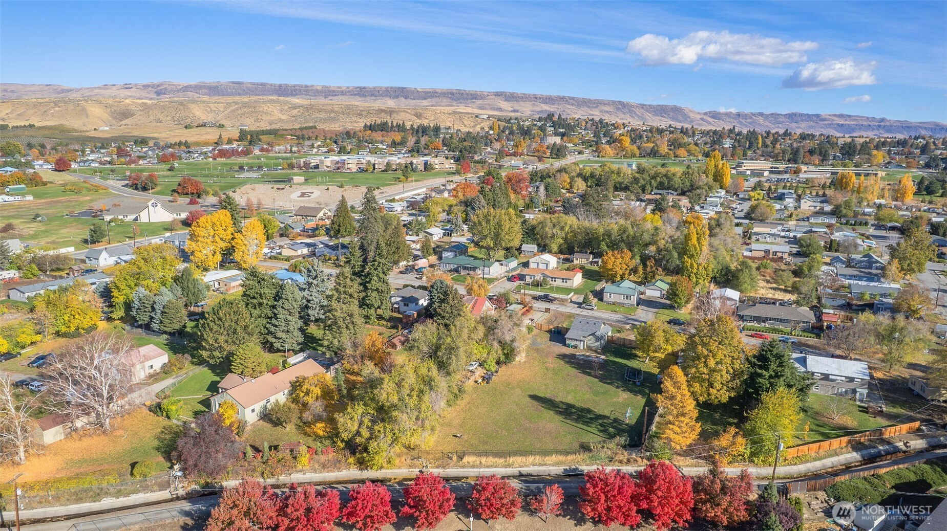 646 N Gale Place, East Wenatchee, WA 98802
