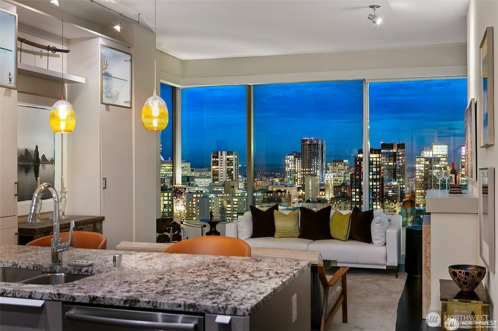 737 Olive Way, Seattle, WA 98101