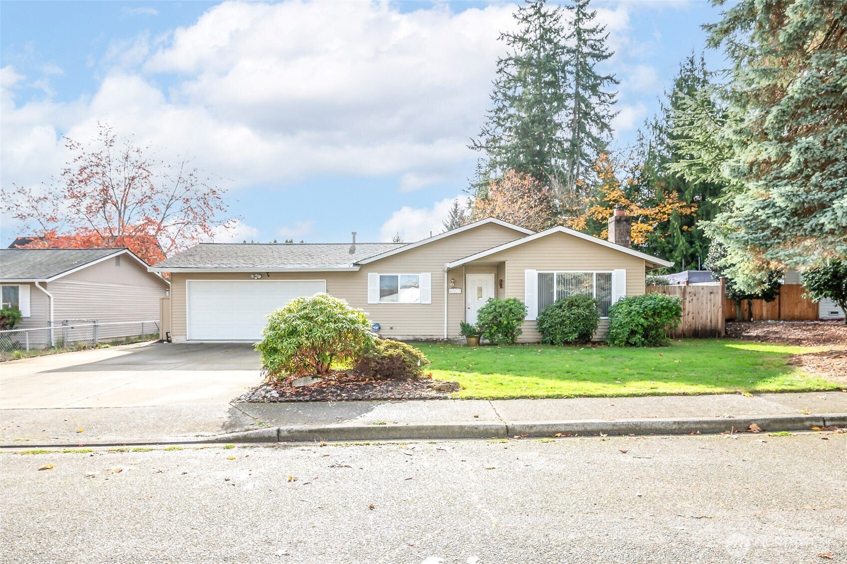 12133 SE 217th Place, Kent, WA 98031