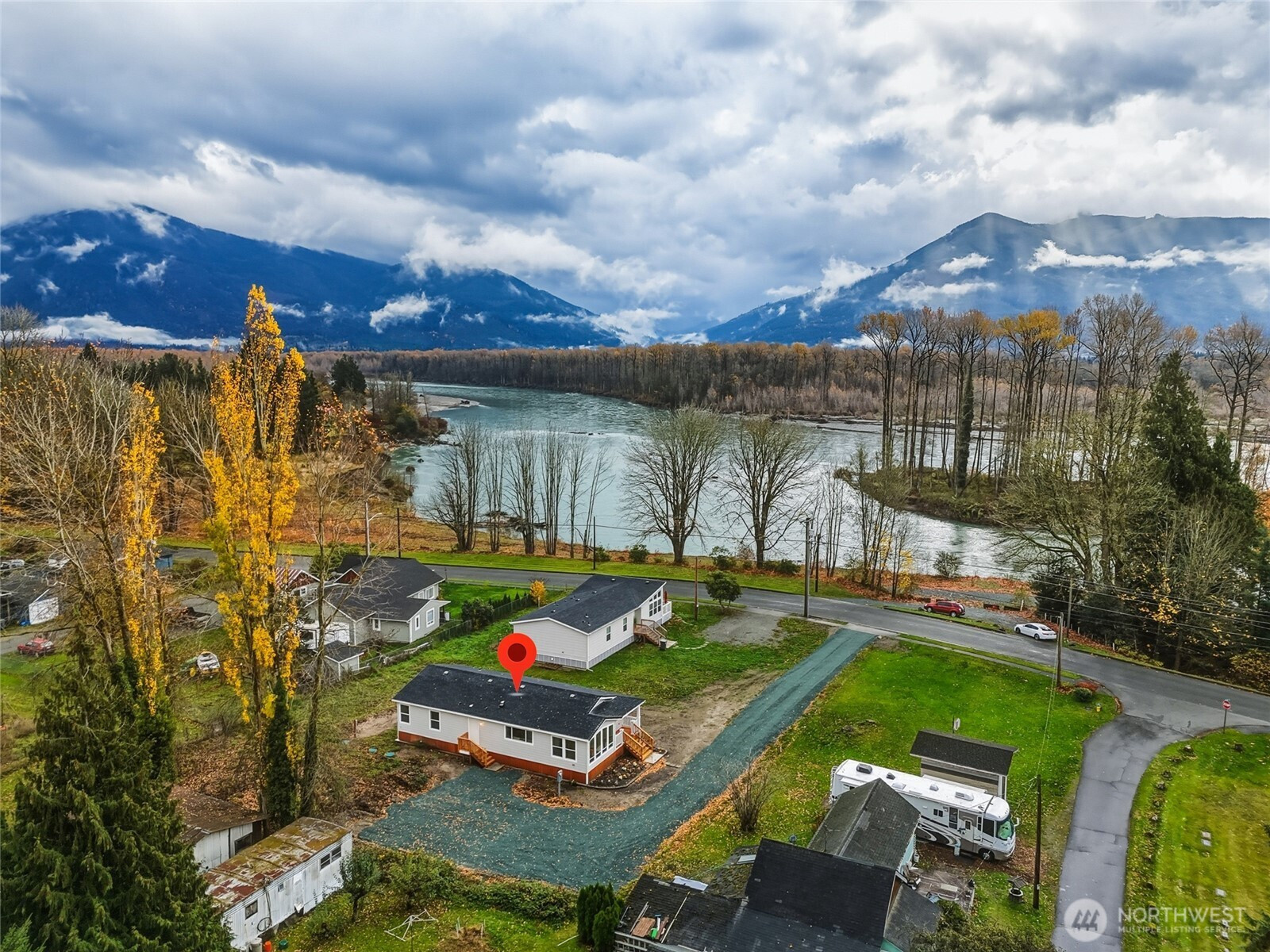 31285 W Main Street, Lyman, WA 98263