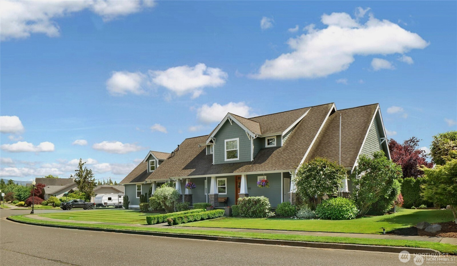 885 Sunrise Drive, Lynden, WA 98264