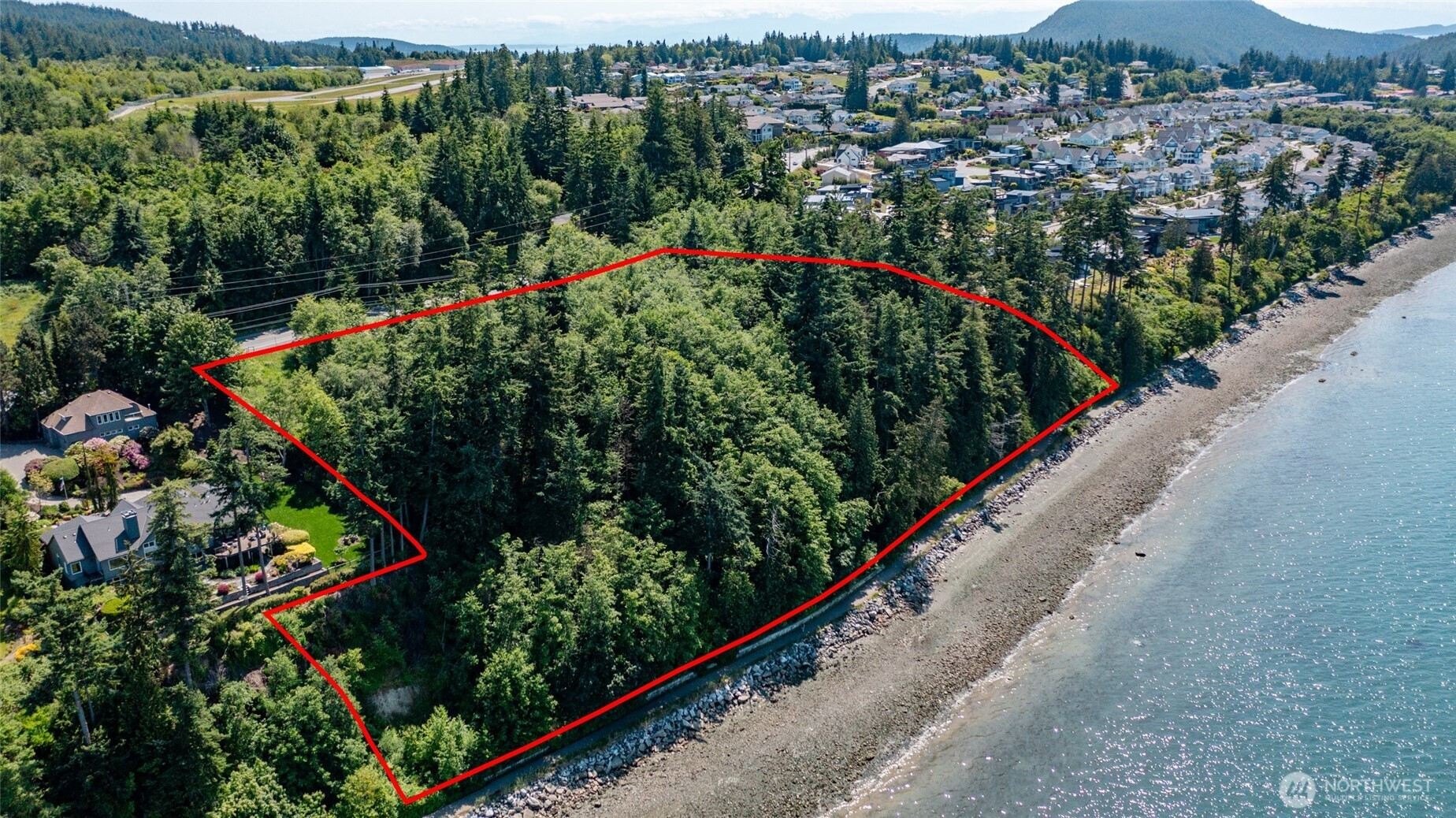 4100 Oakes Avenue, Anacortes, WA 98221