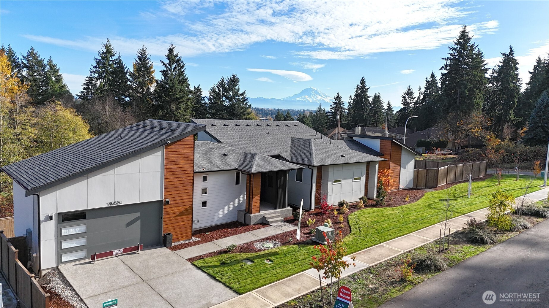 36520 SW 3rd Place Street, Federal Way, WA 98023