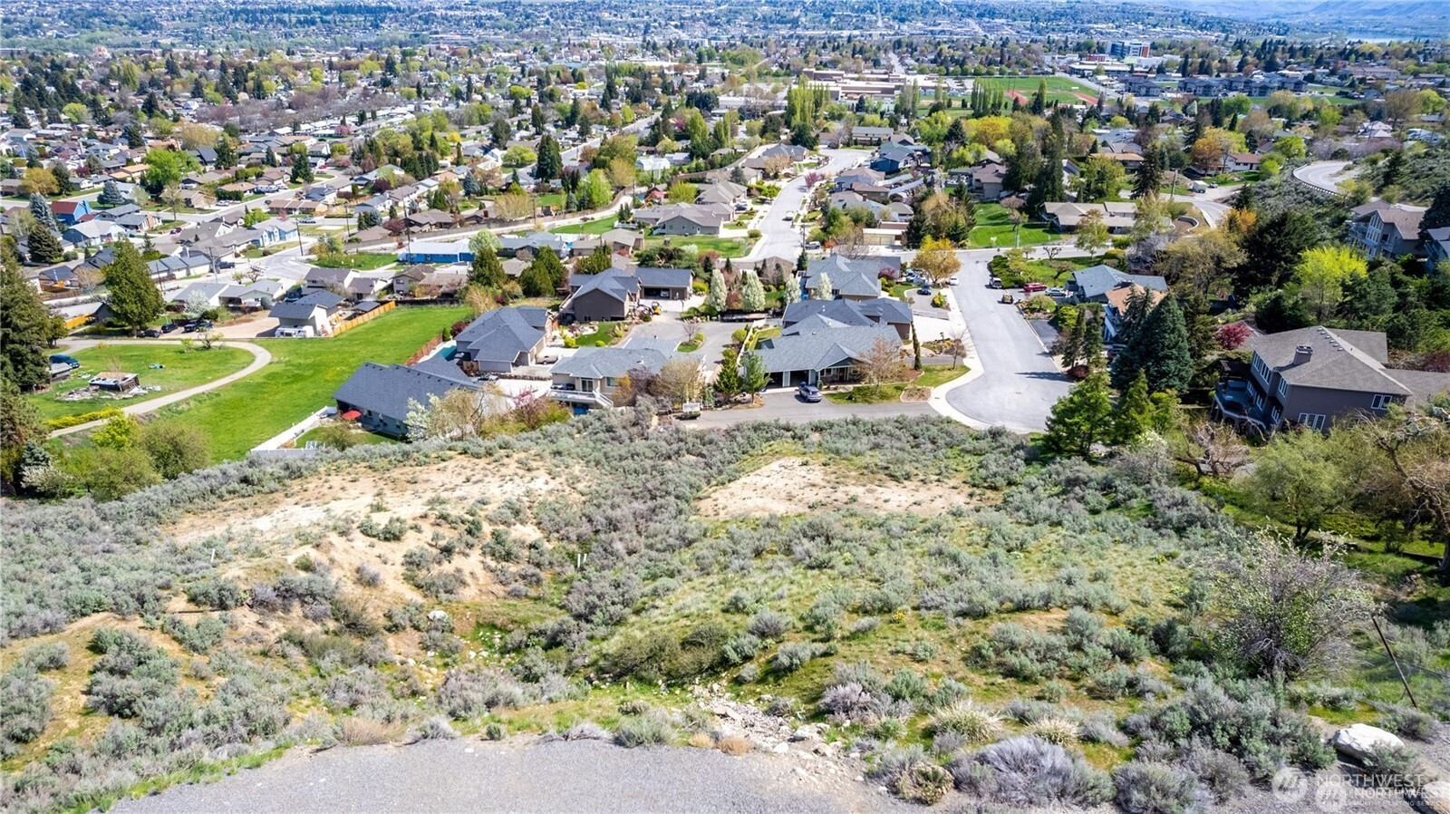 1530 Skyline Drive, Wenatchee, WA 98801