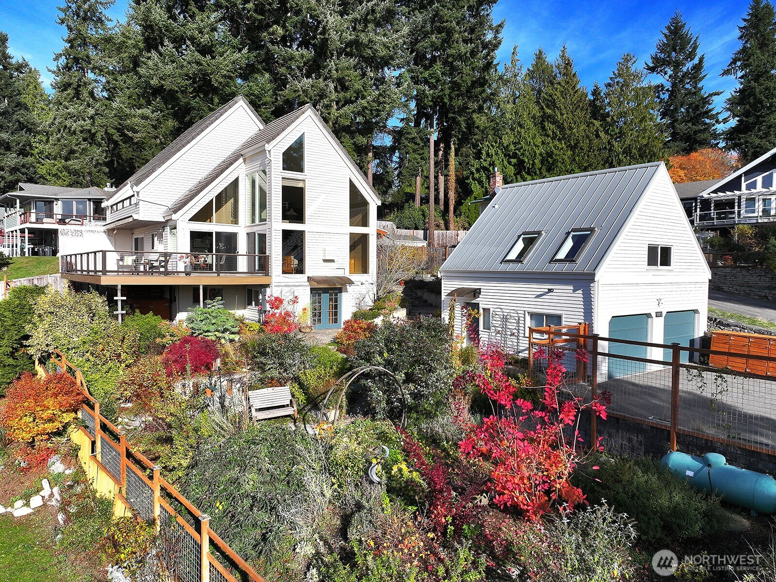 1411 Manor Way, Freeland, WA 98249
