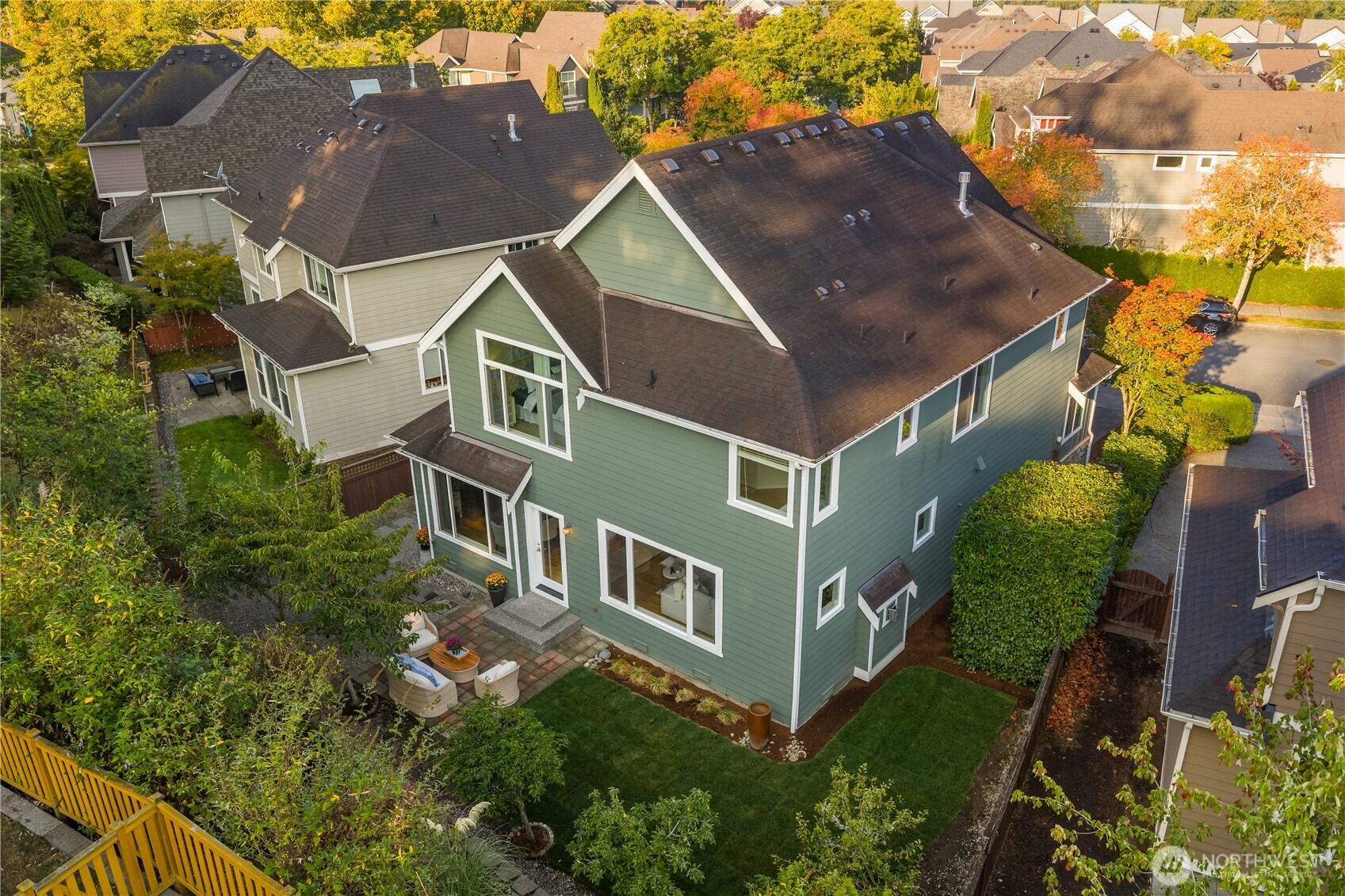 2336 29th Avenue NE, Issaquah, WA 98029